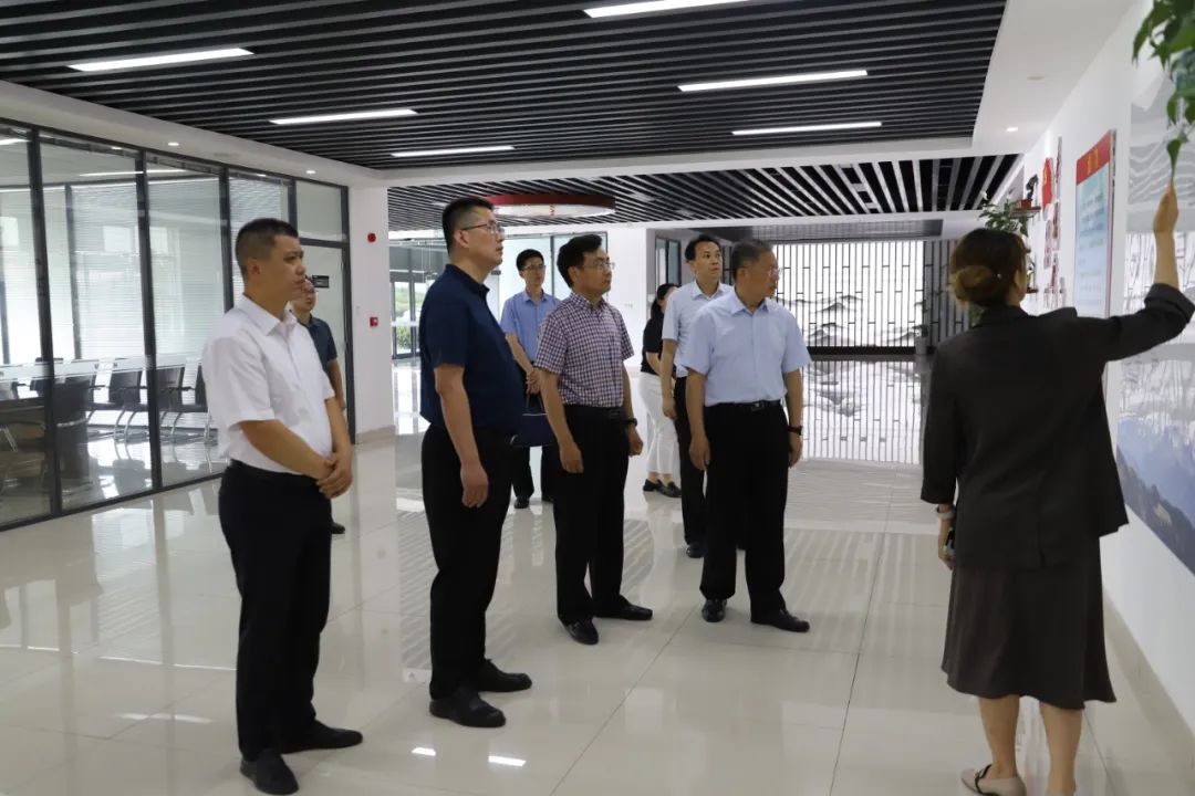 Weifang Customs Director Wang Bo and his delegation visited Shandong Meichen Industrial Group for research and guidance-1